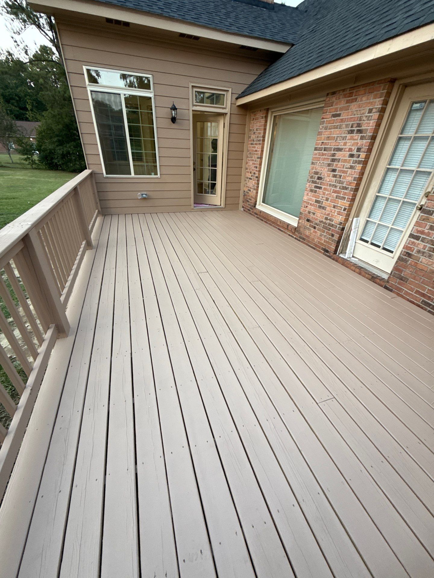 Home addition sunroom exterior before — Marietta, GA, Estate Solutions