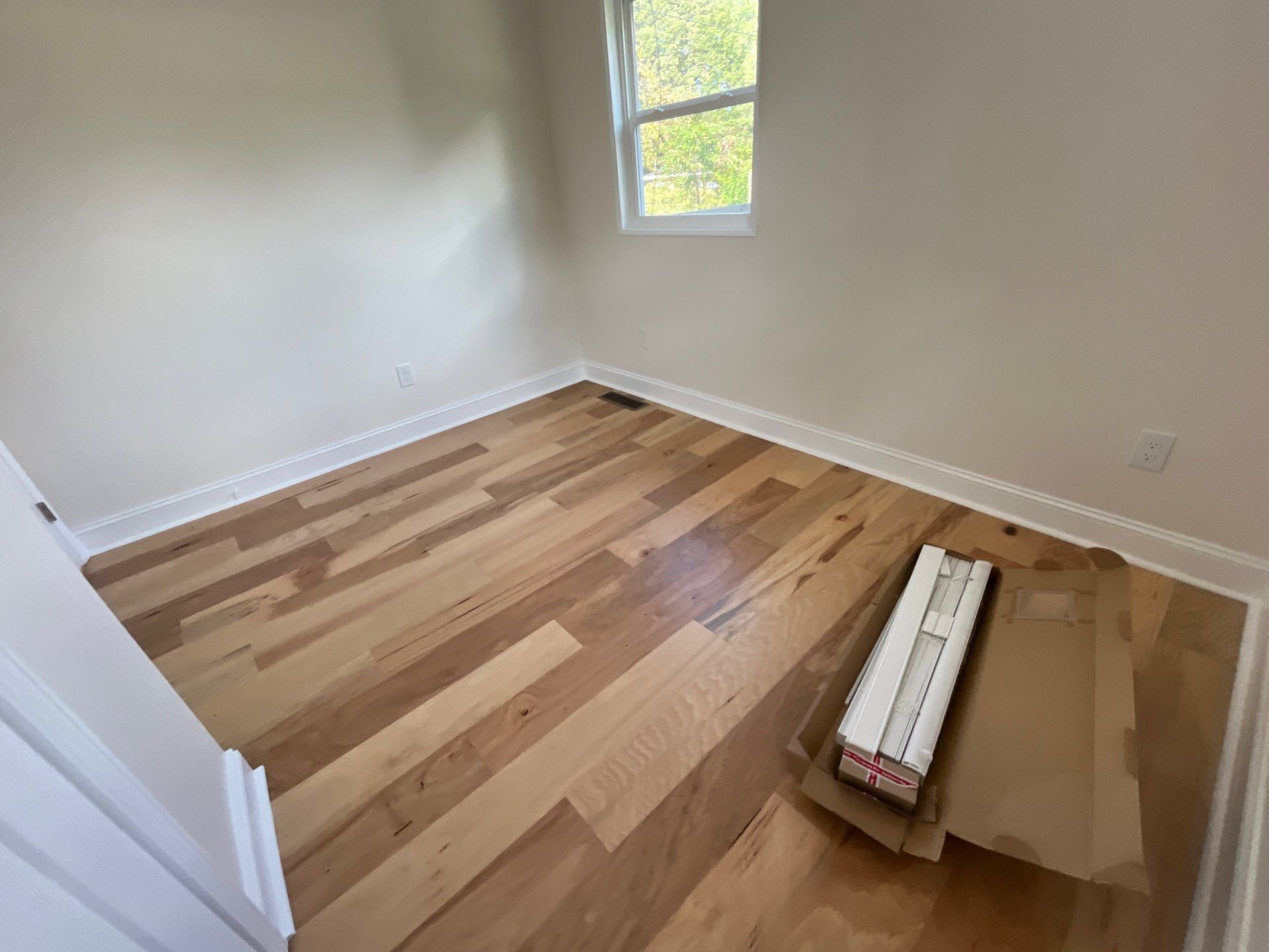Home remodel bedroom before — Marietta, GA, Estate Solutions