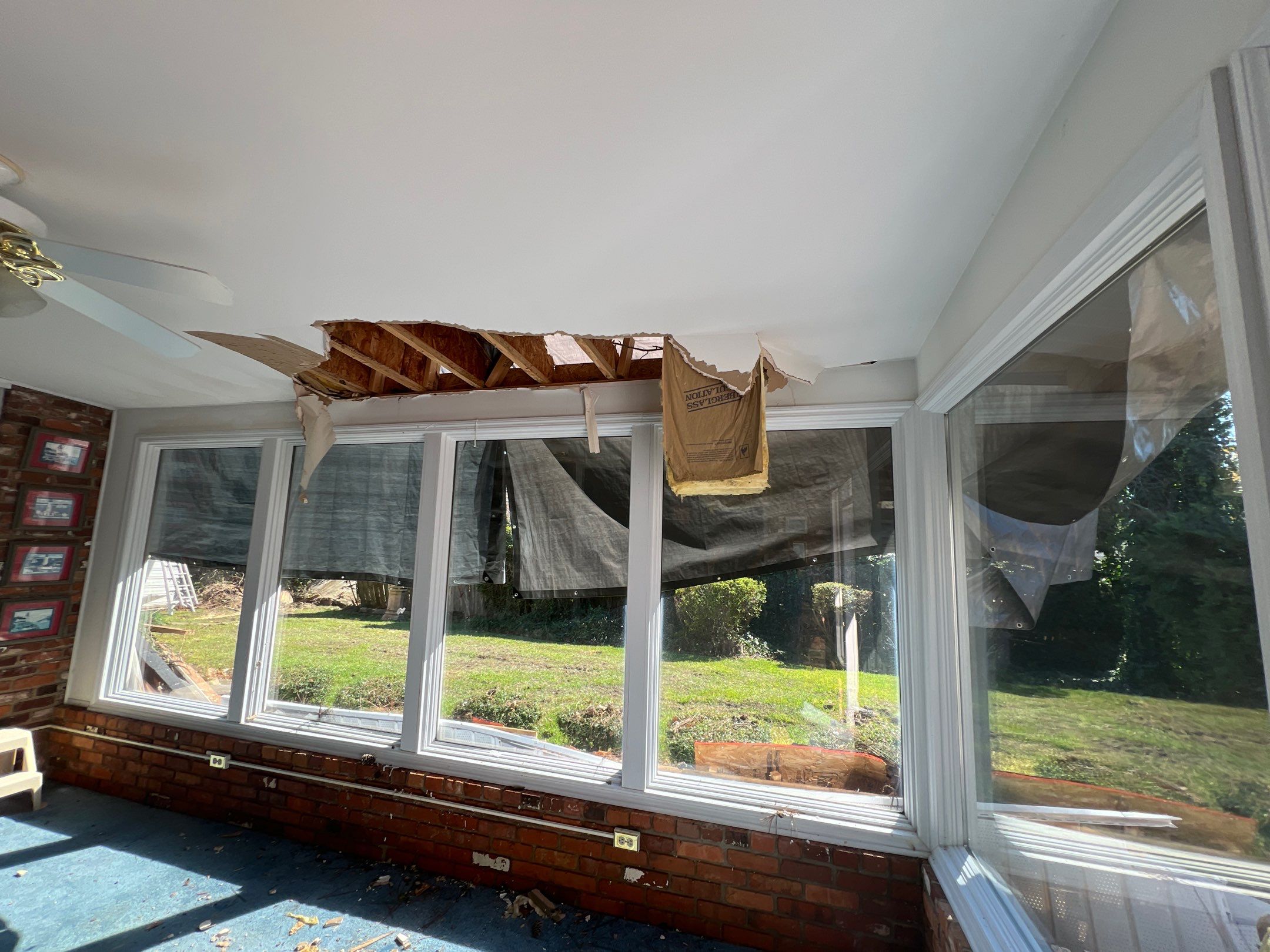 Interior storm water damage wall peel — Marietta, GA, Estate Solutions